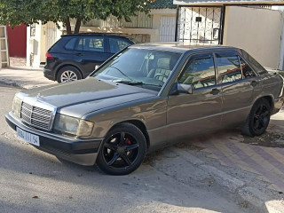Mercedes 190 normal