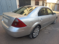 ford-mondeo-2002-small-2